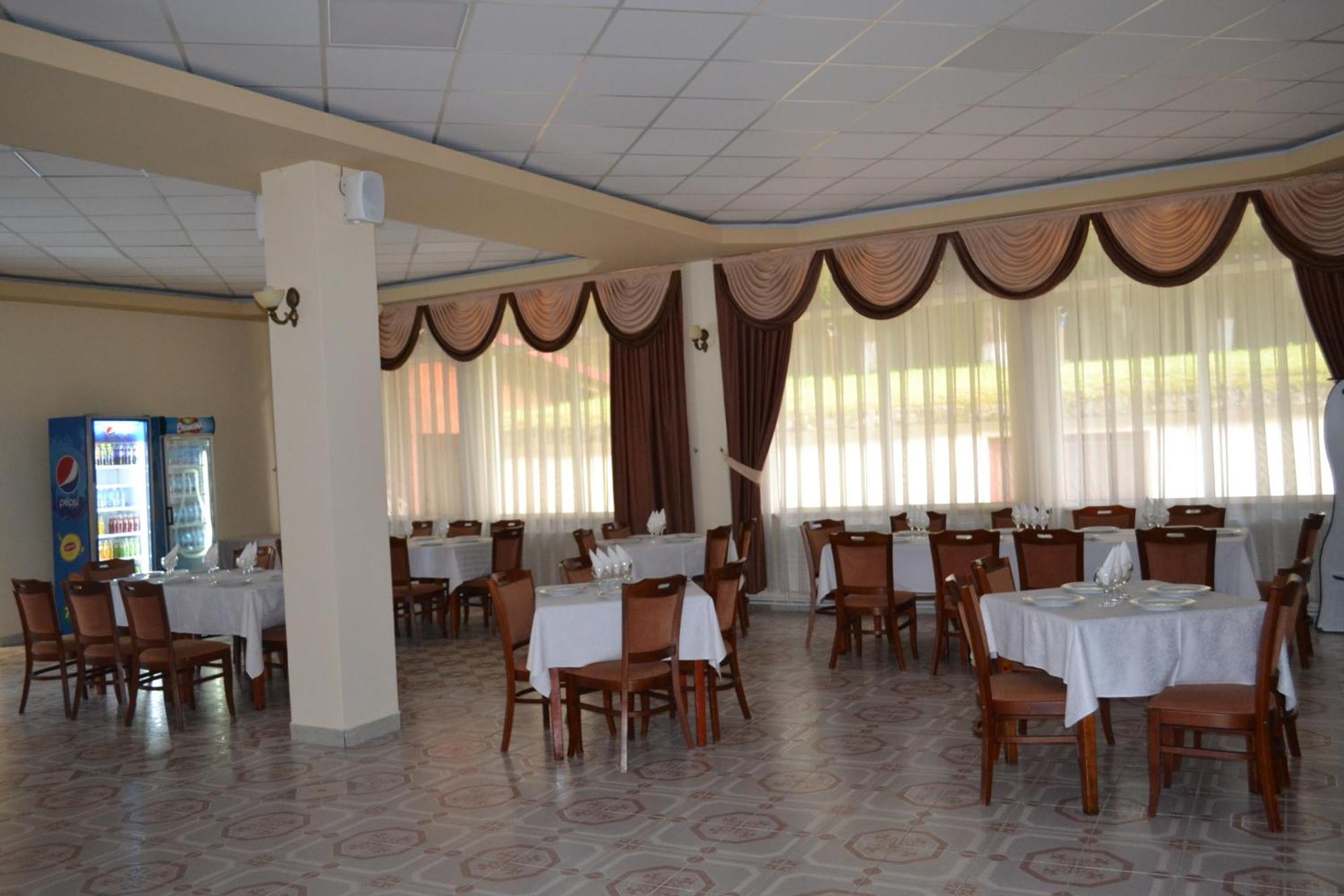 بيكاز Motel Cristina المظهر الخارجي الصورة